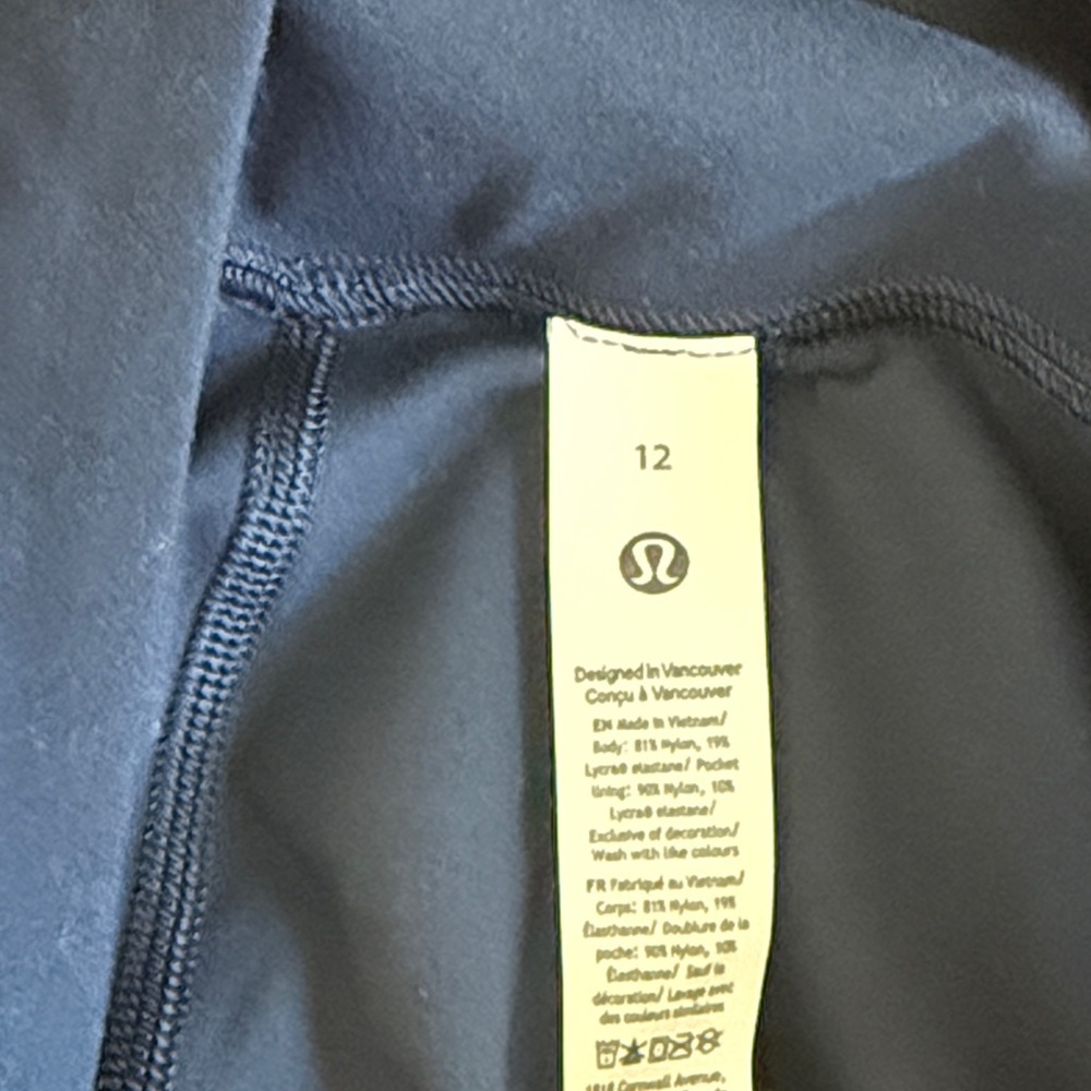 Navy Lululemon align, high-rise jogger - Picture 6 of 9